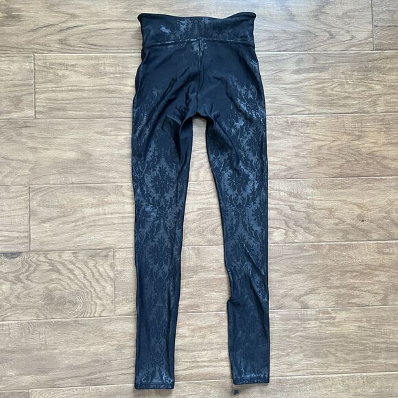 As Is Spanx Leggings Size XS Black Faux Leather Brocade 20261R - Picture 2 of 9